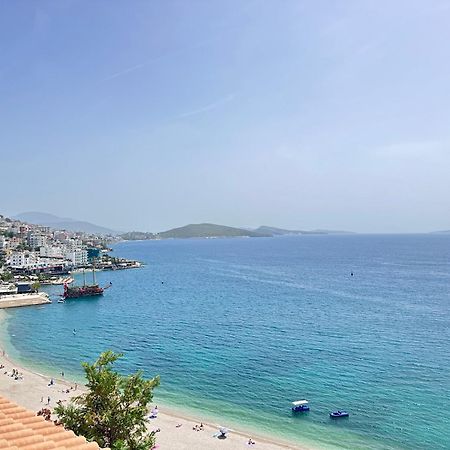 סרנדה Tini Sea View Apartment מראה חיצוני תמונה