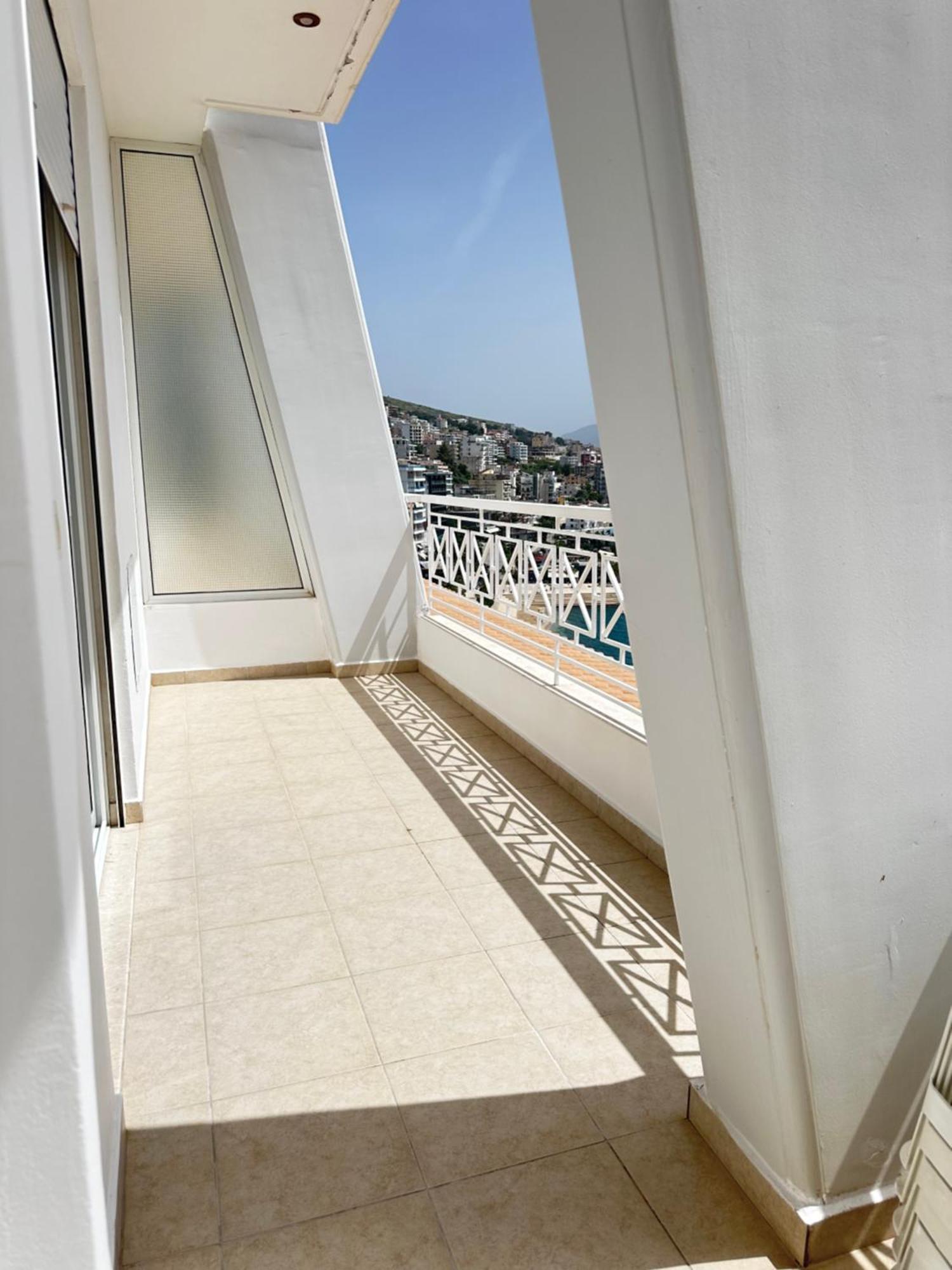 סרנדה Tini Sea View Apartment מראה חיצוני תמונה
